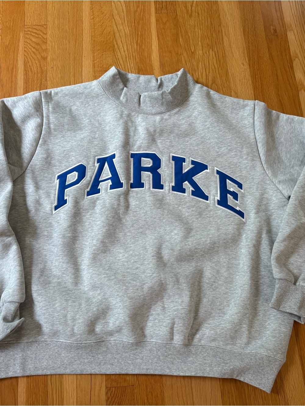 PARKE varsity mockneck - grey with blue L/XL